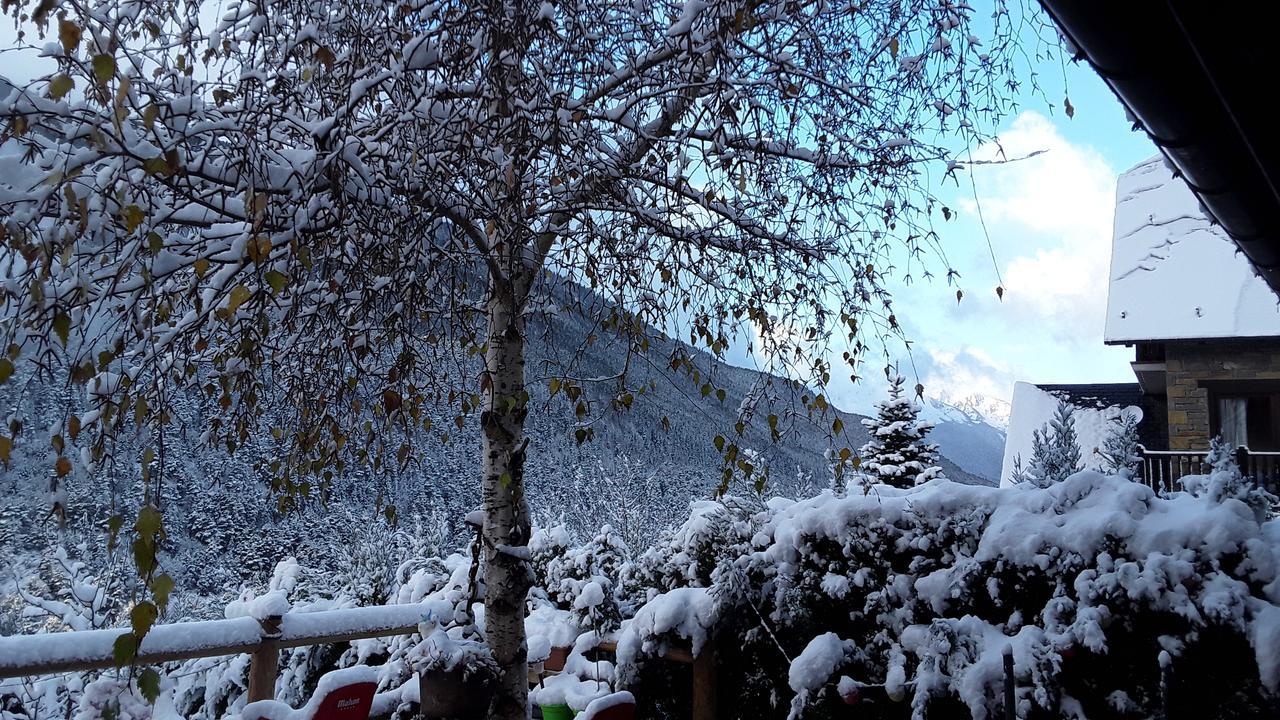 Hotelet De Betlán Dış mekan fotoğraf